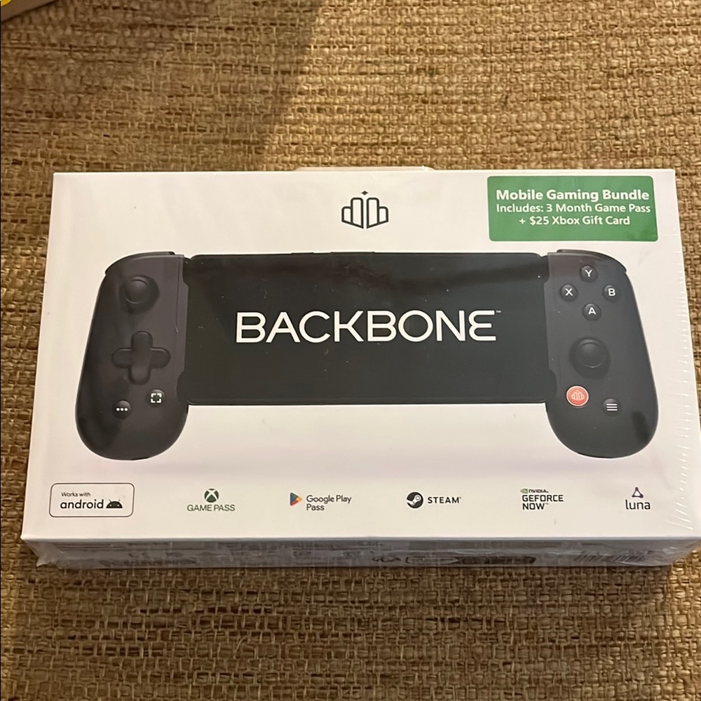 Mobile Gaming Controller - Black. BACKBONE for android